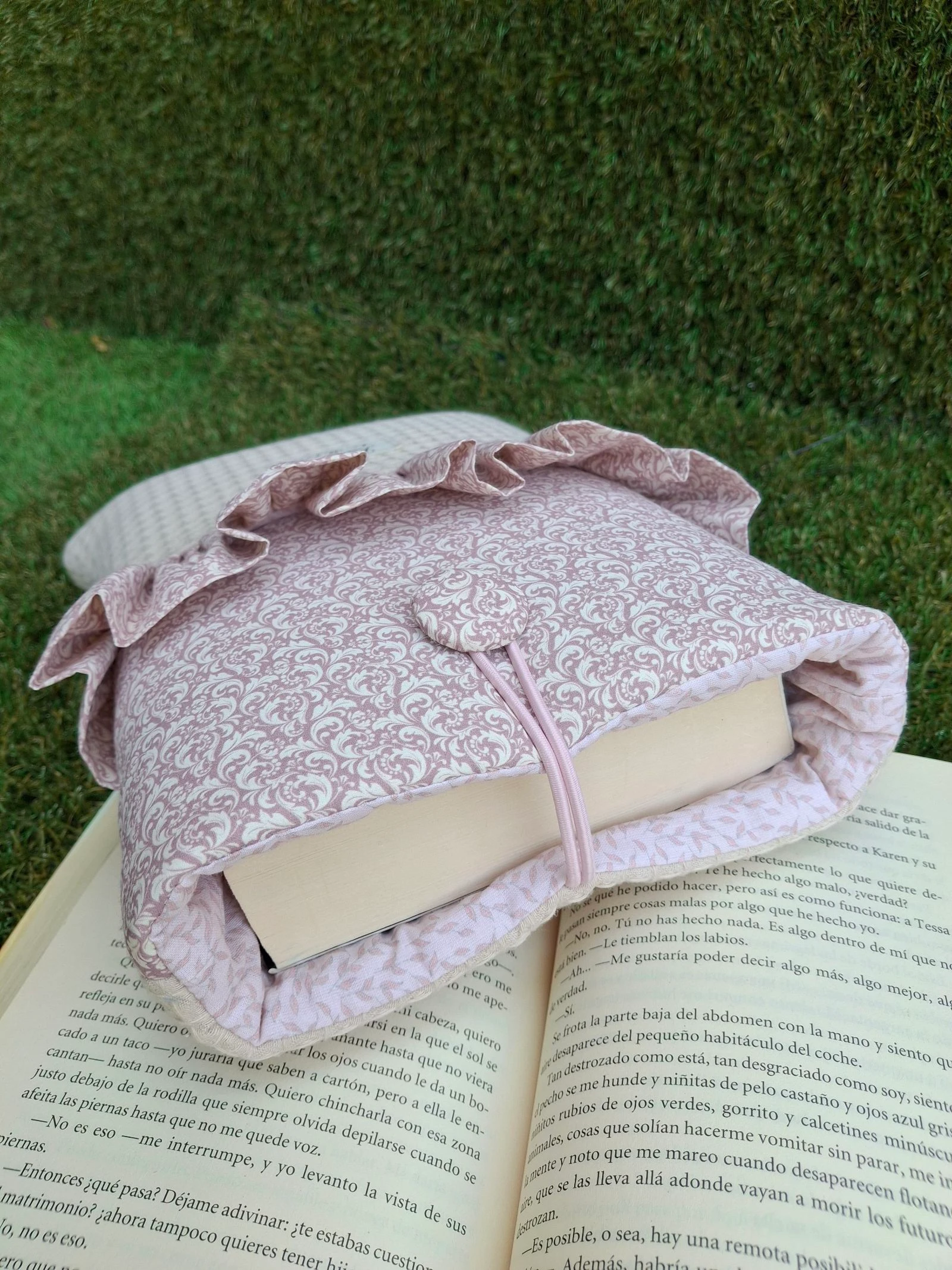 Célula para livro acolchoada feita à mão – photo 3